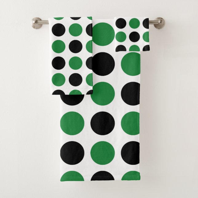 Black and Green Polka Dots Bath Towel Set (Insitu)