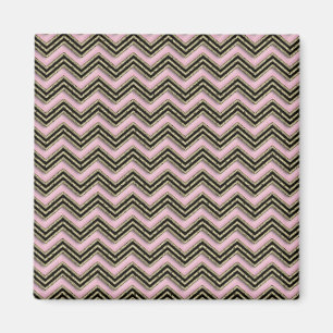 Black and Pink Zigzag Pattern Magnet