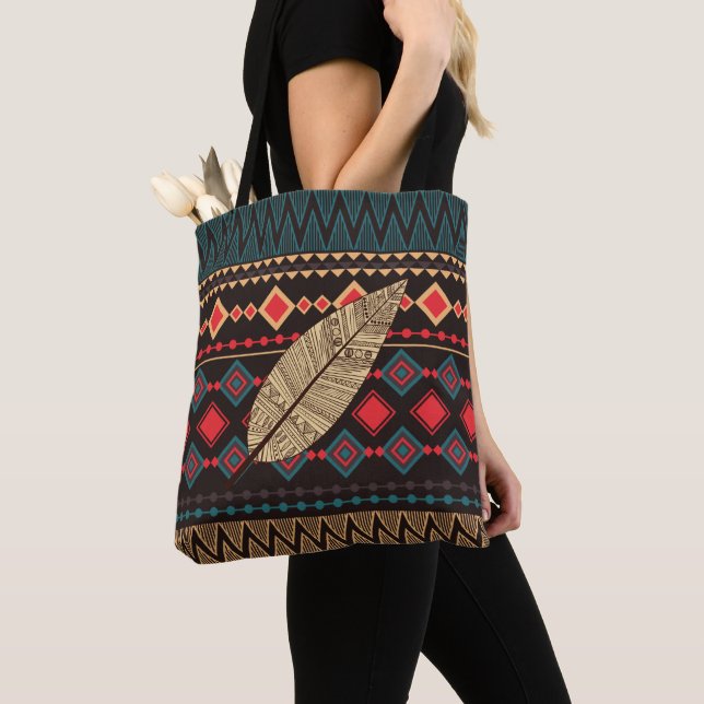 Black and Red Tribal Pattern Handbag (Close Up)