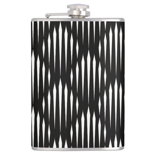 Black and White abstract line pattern Hip Flask (Front)