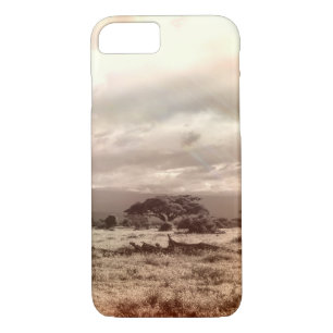 Black and White Acacia on the African Savanna iPhone 8/7 Case