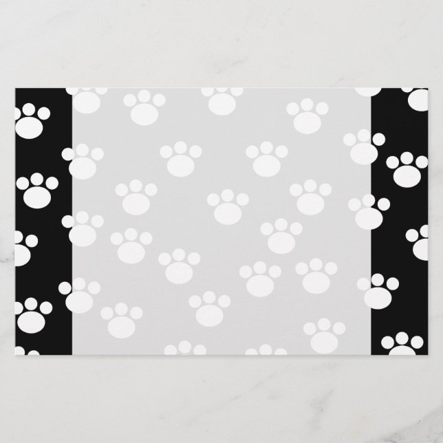 Black and White Animal Paw Print Pattern. Stationery (Front)