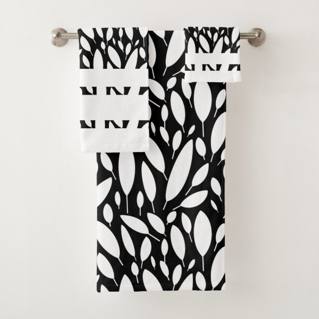 Black and White Botanical Towel Sets (Insitu)