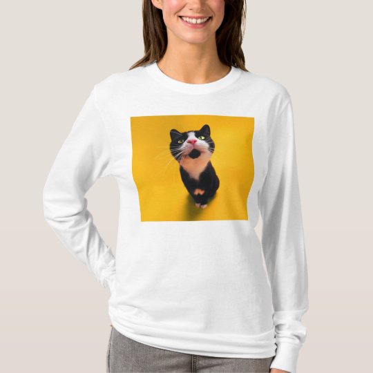 Black and white cat-tuxedo cat-pet kitten-pet cat T-Shirt