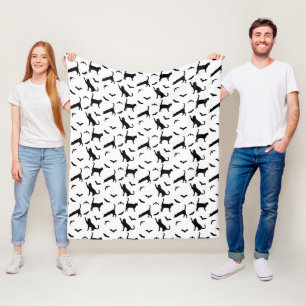 Black And White Cats And Bats Pattern Halloween Fleece Blanket