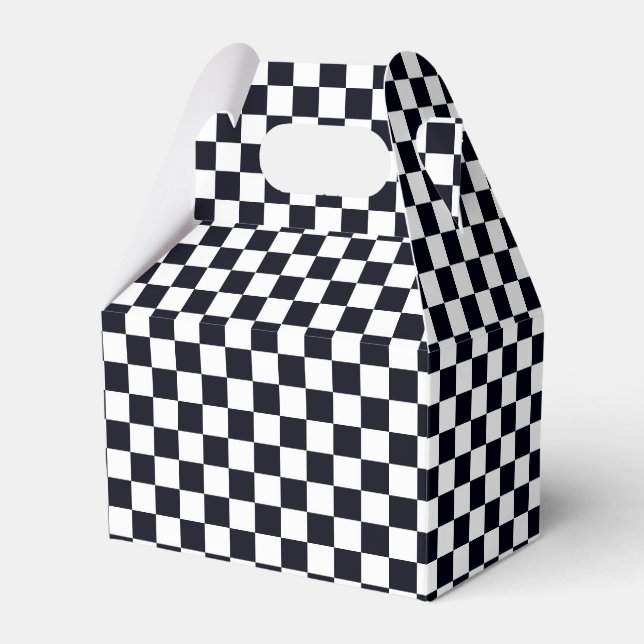 Black and White Chequered Pattern Favor Box (Front Side)
