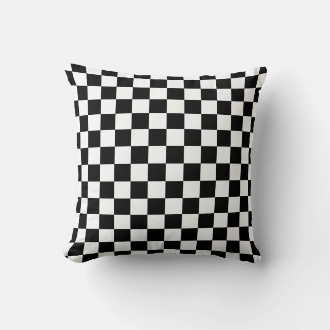 Black and white chequered pattern throw pillow (Front)