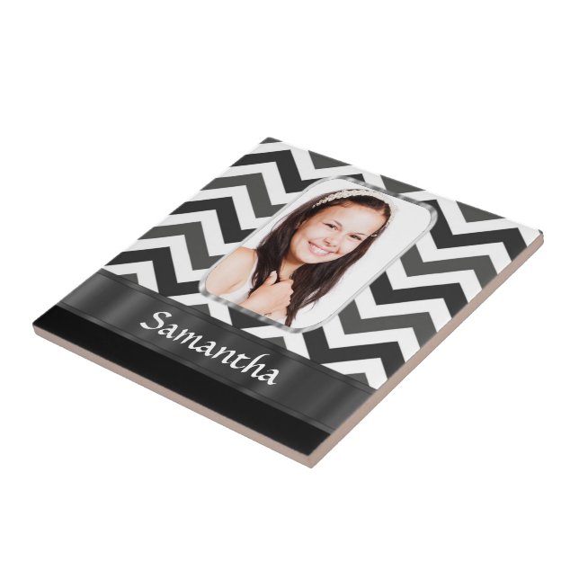 Black and white chevron tile (Side)