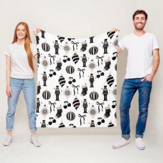 Black and White Christmas Pattern Fleece Blanket