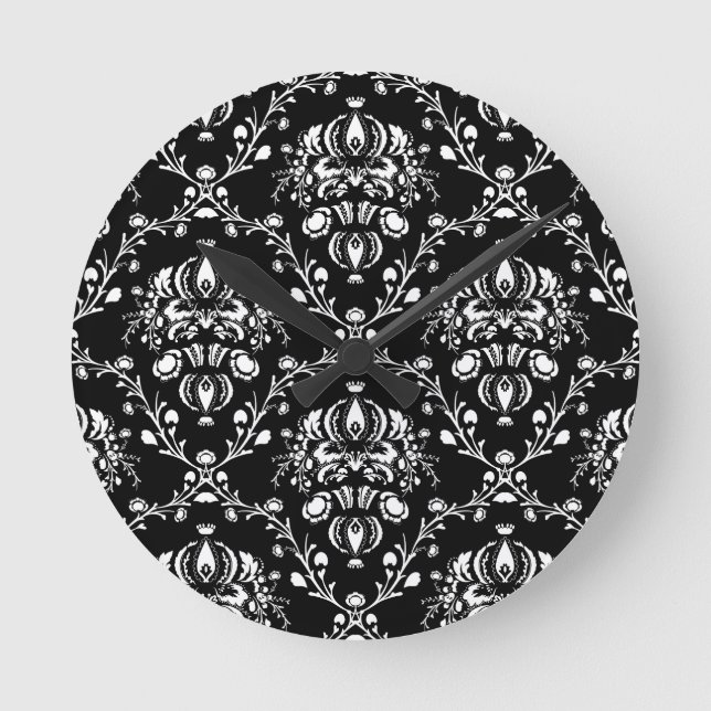 Black and White Damask Round Clock (Front)