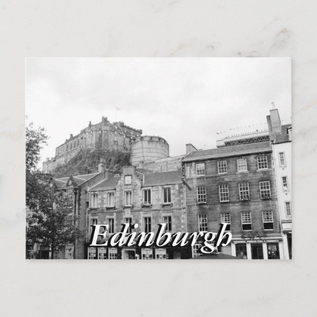 Black and white Edinburgh Castle Scotland postcard (Front)