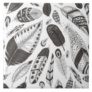 Black and white feathers pattern tile