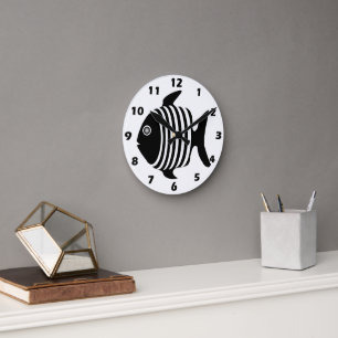 Black And White Fish Round Clock