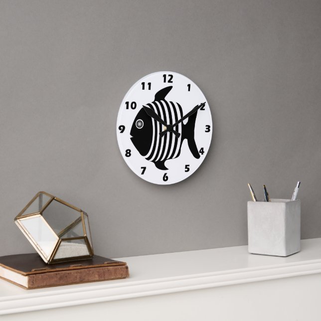 Black And White Fish Round Clock (Office)