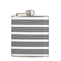 Black and white five stripe pattern