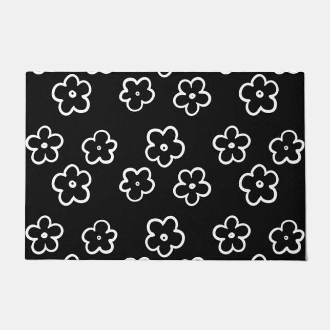 Black and White Flower Pattern Doormat (Front)