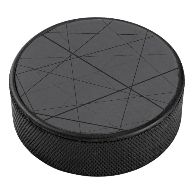 Black and white geometric pattern hockey puck (3/4)