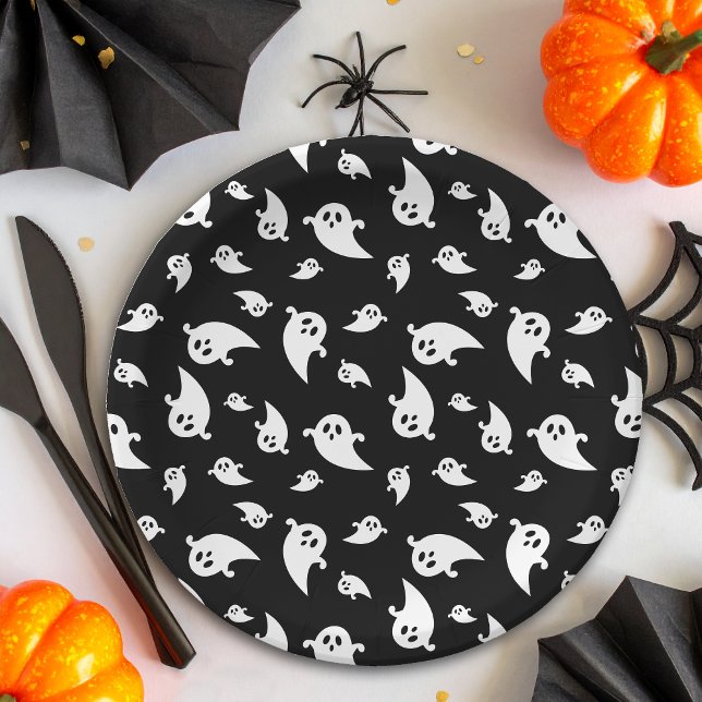 Black And White Ghost Patter Cute Halloween Paper Plate (Creator Uploaded)