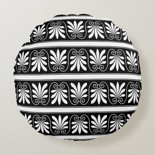 Black And White Greek Floral Pattern Round Pillow (Front)