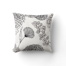Black and White Hand-Drawn Floral SketThrow Pillow