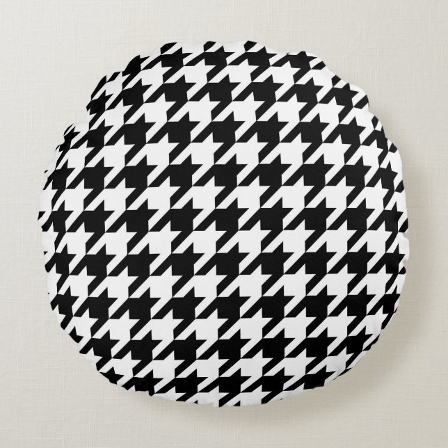 Black and White Houndstooth Check Round Pillow (Front)