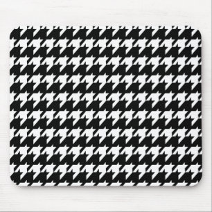 Black and white houndstooth mouse pad