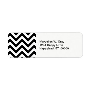Black and White Large Chevron ZigZag Pattern