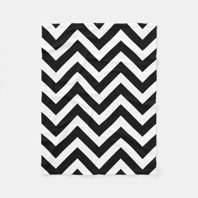 Black and White Large Size Horizontal Chevron Fleece Blanket (Front)