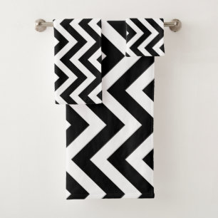 Black and White Large Vertical Chevron Stripes Bath Towel Set