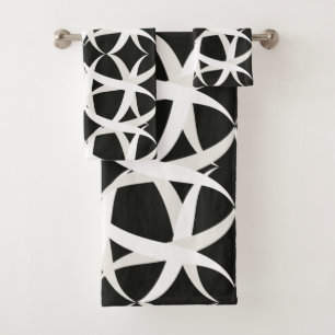Black and white monochromatic accent floral bath towel set