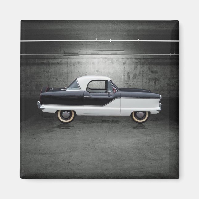 Black and White Nash Metropolitan Magnet (Front)