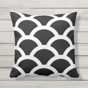 Black and White Outdoor Pillows - Circles Pattern