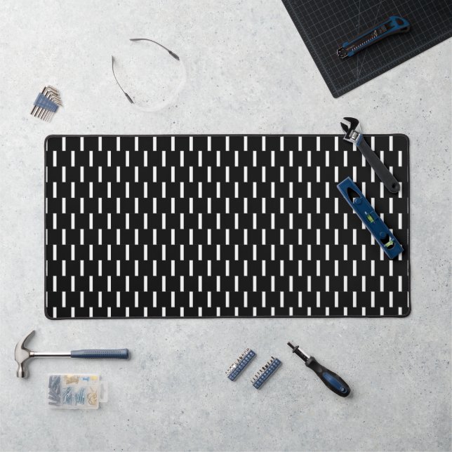 Black and white pattern desk mat (Workstation)