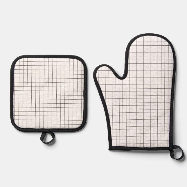 Black and White Patterned Oven Mitt & Pot Holder Set (Front)