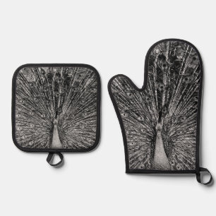 Black and White Peacock Oven Mitt & Pot Holder Set