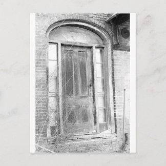 Black and white photo of doorway in N.H. 1970 Postcard