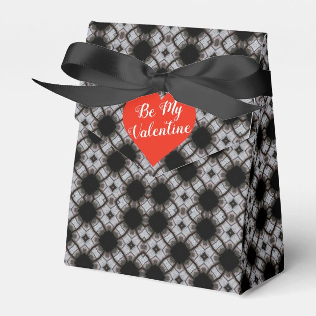 Black And White Print With Red Heart Favor Box (Front Side)