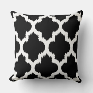 Black And White Quatrefoil Geometric Pattern Throw Pillow