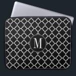 Black and White Quatrefoil Pattern Custom Monogram Laptop Sleeve<br><div class="desc">A classic and elegant design for anyone. Trendy colours and monograms are available. A retro pattern with a modern twist. Items are easier to customize when you replace all text first. If your art still needs to be adjusted, click on the Customize This button. This will take you to a...</div>