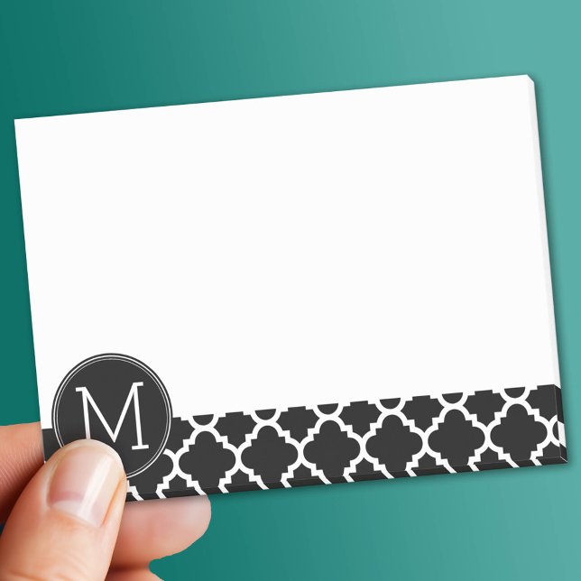 Black and White Quatrefoil Pattern Custom Monogram Post-it Notes (Custom Post It Notepad)
