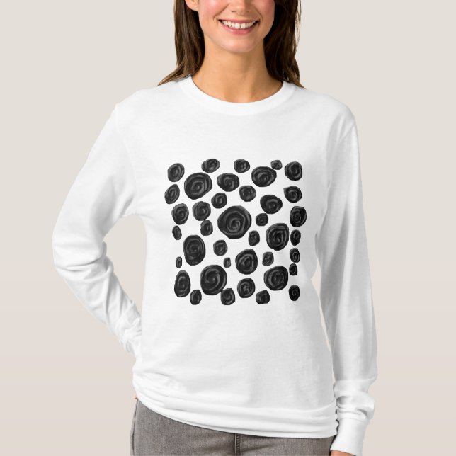 Black and White, Roses Pattern. T-Shirt (Front)