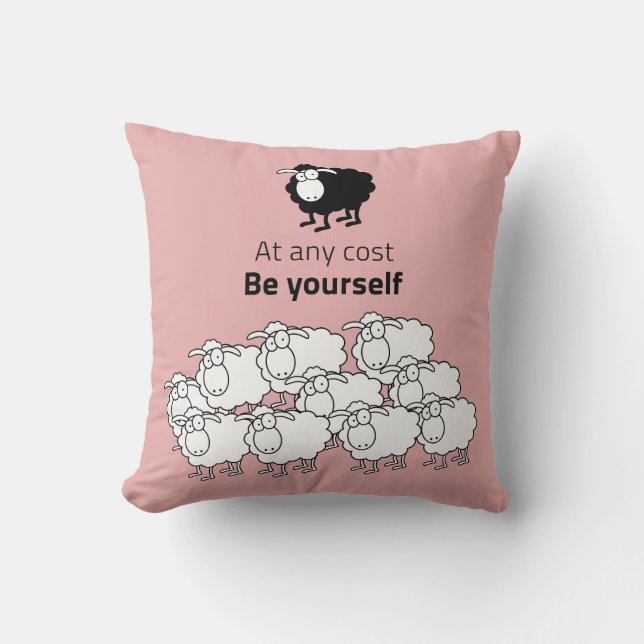 Black and white sheep throw pillow (Front)