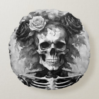 Black and White Skull with Roses Gothic Style Round Pillow