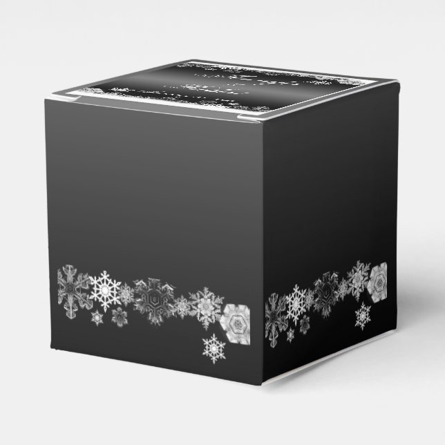 Black and White Snowflake Wedding Favour Box (Front Side)