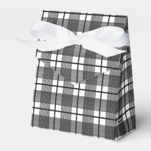 Black and White Thin Glen Plaid Pattern Favor Box