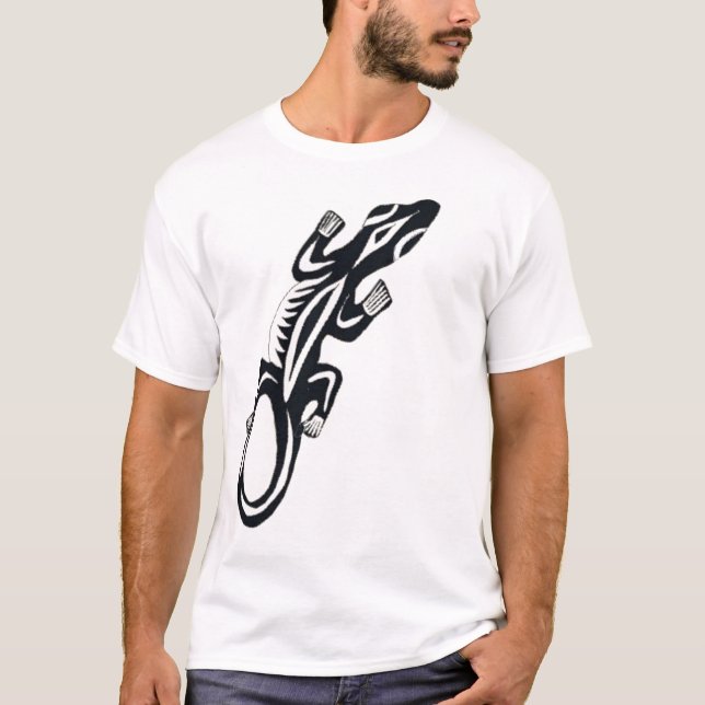 Black and white tribal style lizard    T-Shirt (Front)