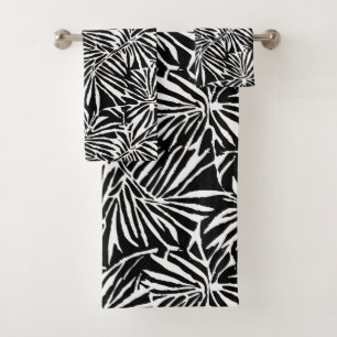 Black And White Tropical Leaf Repeating Pattern Bath Towel Set