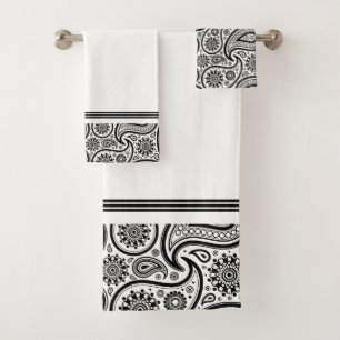 Black and white vintage paisley bath towel set