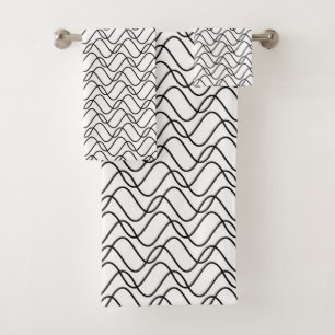 Black and White Wavy Lines Pattern Bath Towel Set