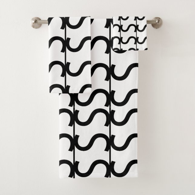 Black and White Wavy Stripe Pattern      Bath Towel Set (Insitu)